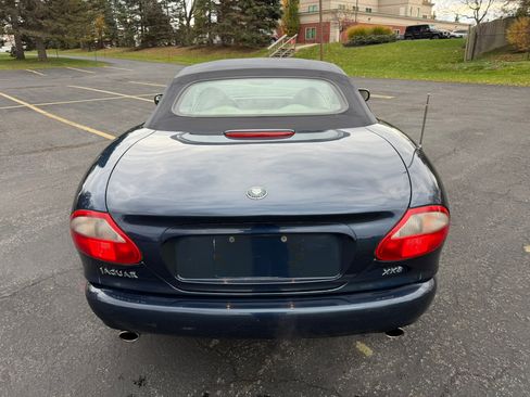 Used 1998 Jaguar XK8 image 42