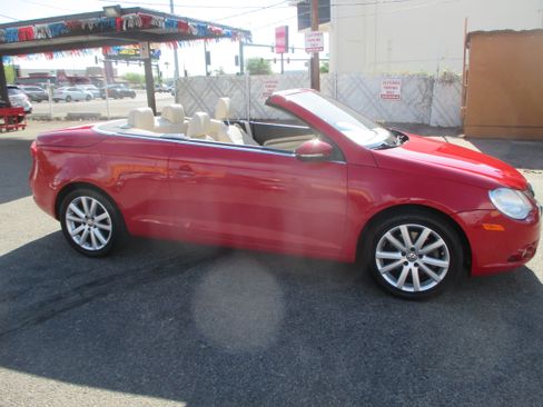 Used 2009 Volkswagen Eos Komfort FWD image 18