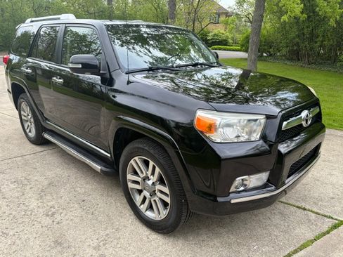 Used 2013 Toyota 4Runner 4WD image 4