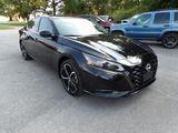 Used 2023 Nissan Altima 2.5 SR image 4