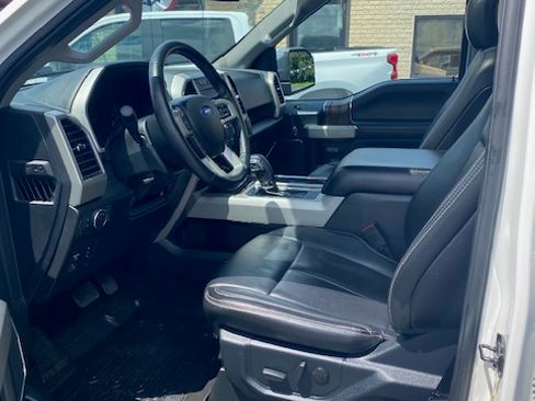 Used 2020 Ford F150 4x4 SuperCab Lariat w/ FX4 Pkg image 15