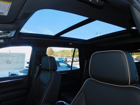 New 2026 Chevrolet Tahoe Premier image 4