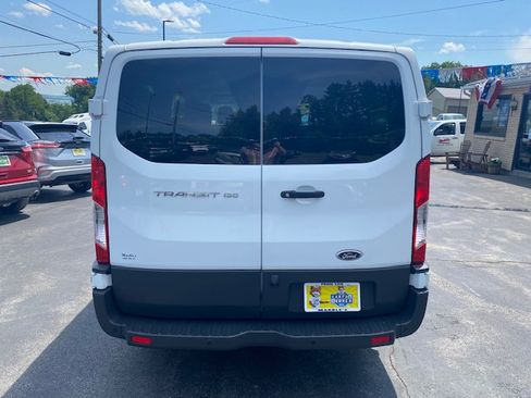 Used 2018 Ford Transit 150 130 Low Roof Wagon RWD image 6