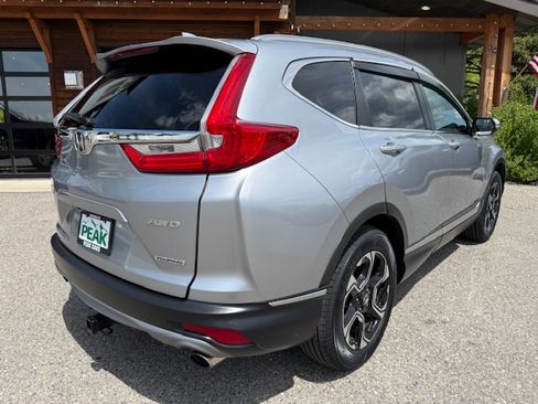 Used 2017 Honda CR-V Touring image 5