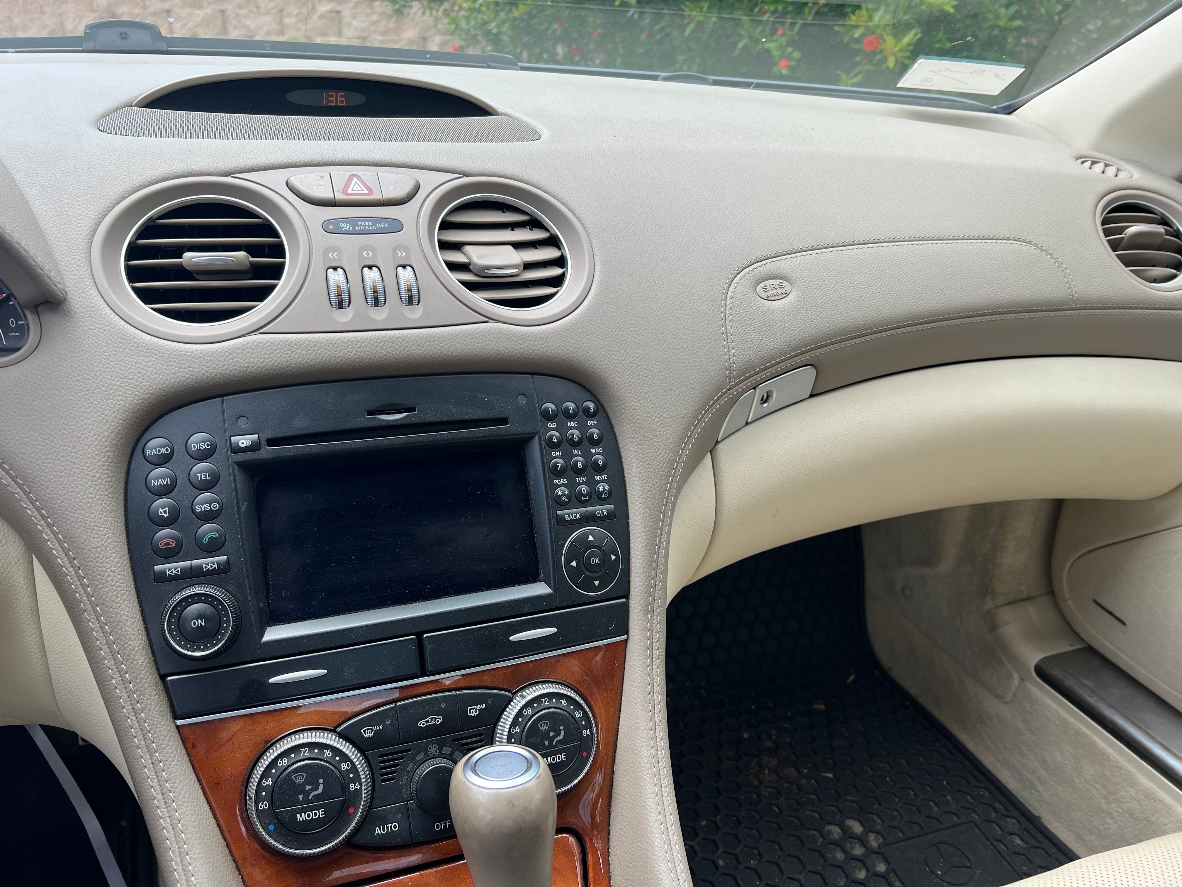 Used 2009 Mercedes-Benz SL 550 UNAVAIL image 8
