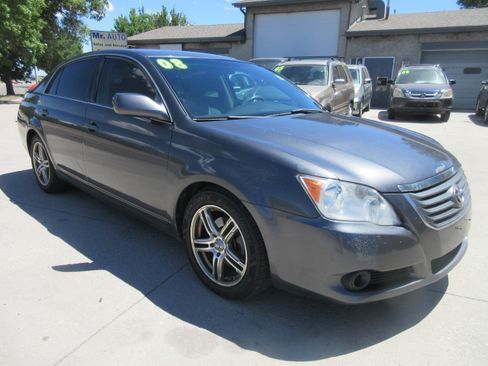 Used 2008 Toyota Avalon XL FWD image 2