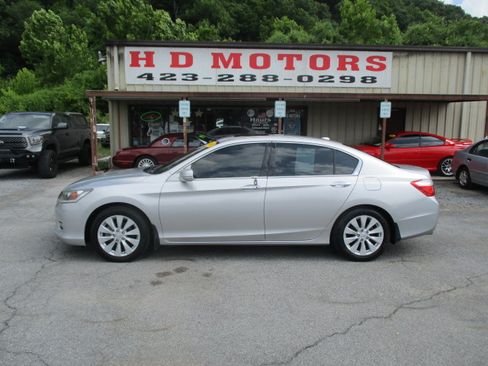 Used 2013 Honda Accord EX-L V6 Sedan image 1