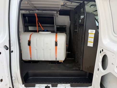 Used 2007 Ford E-150 and Econoline 150 RWD image 17