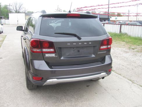 Used 2015 Dodge Journey Crossroad image 3