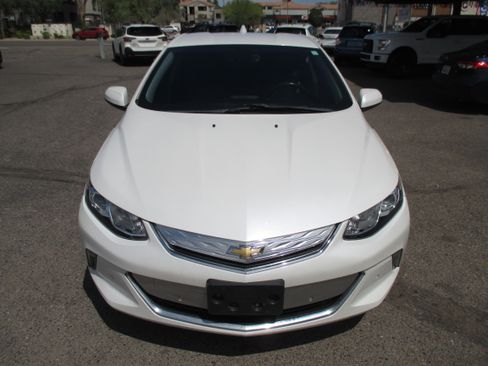 Used 2016 Chevrolet Volt Premier FWD image 5