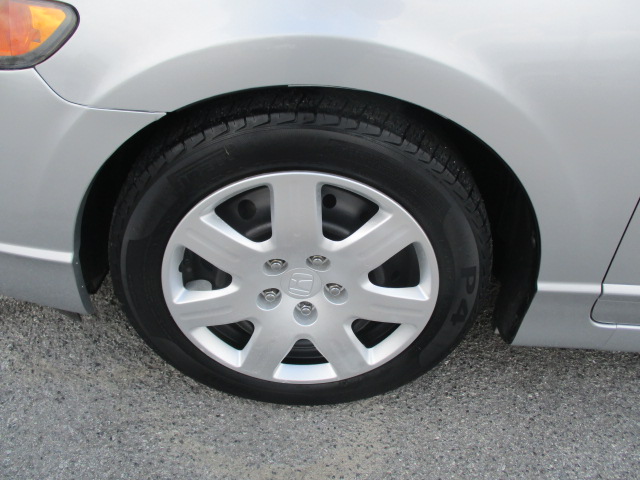 Used 2008 Honda Civic LX Sedan image 9