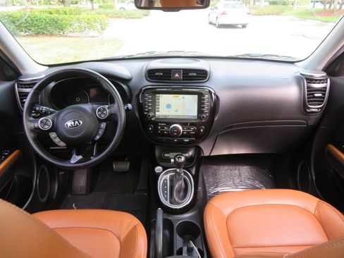 Used 2016 Kia Soul ! image 32