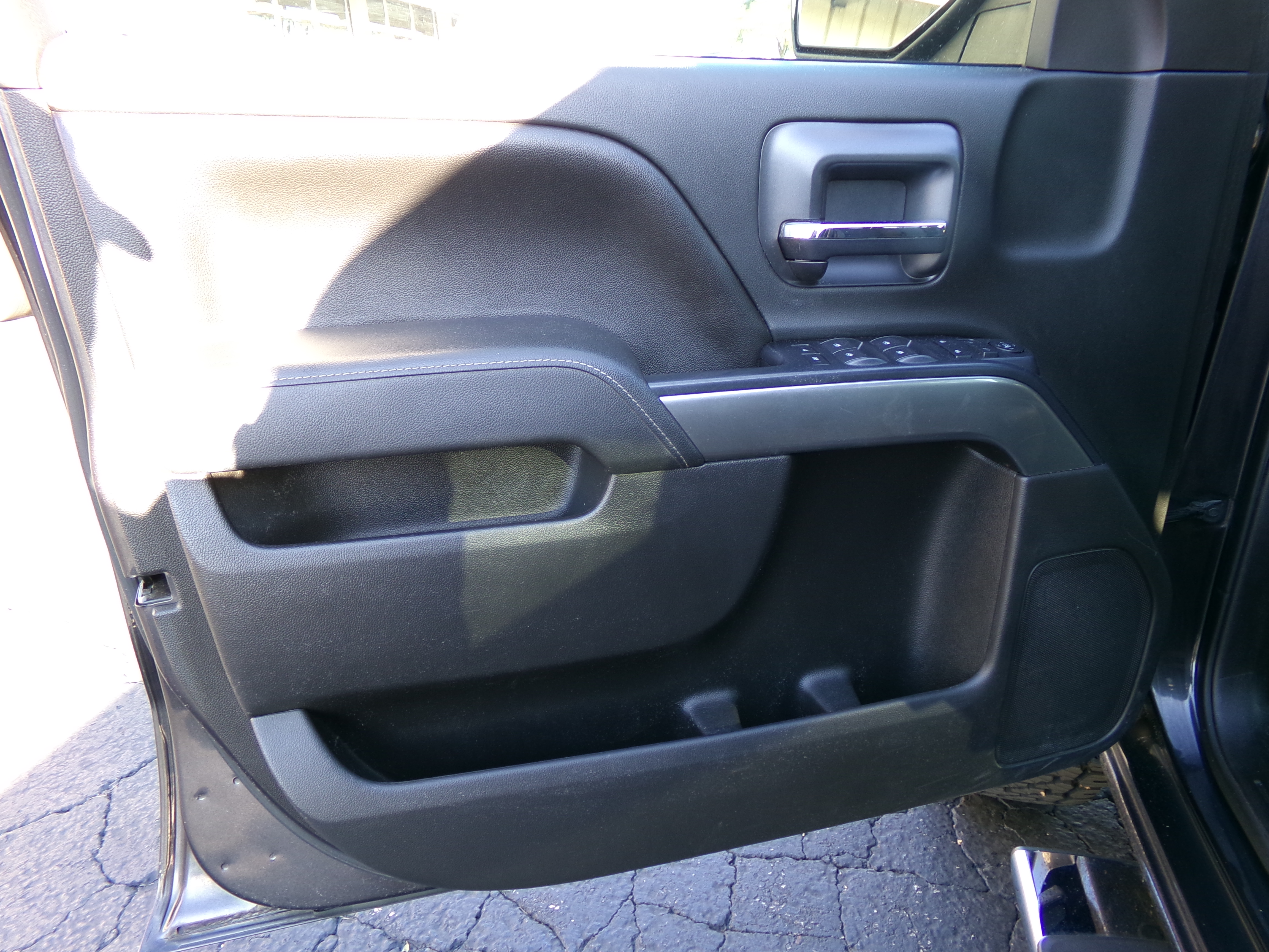 Used 2015 Chevrolet Silverado 1500 4x4 Double Cab LT image 20