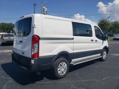 Used 2025 Ford Transit 250 130 Low Roof RWD image 4
