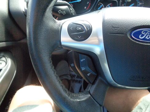 Used 2014 Ford Escape Titanium image 47