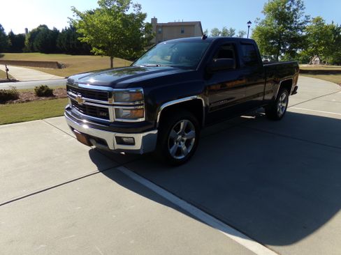 Used 2014 Chevrolet Silverado 1500 4x4 Crew Cab LT w/ Z71 image 1
