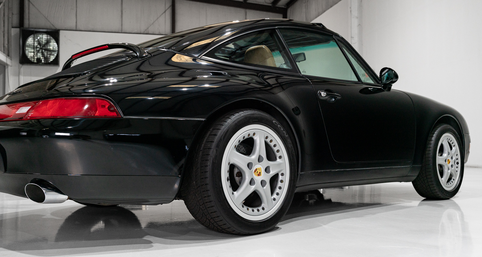 Used 1996 Porsche 911 Targa RWD image 30