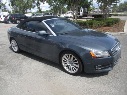 Used 2010 Audi A5 2.0T Premium Plus image 8