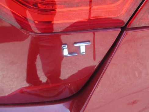 Used 2014 Chevrolet Impala LT w/ 1LT FWD image 9