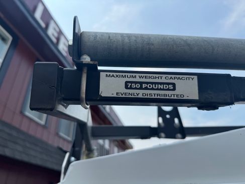 Used 2020 Chevrolet Express 3500 image 24