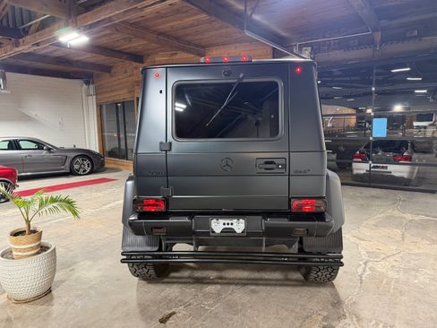 Used 2018 Mercedes-Benz G 550 Squared image 10