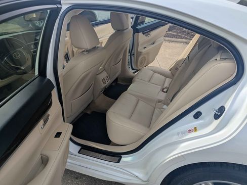 Used 2014 Lexus ES 350 image 8