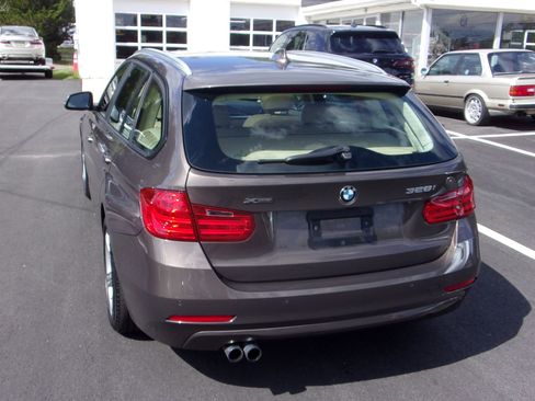 Used 2014 BMW 328i xDrive Wagon AWD/4WD image 12