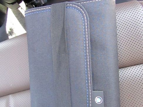 Used 2025 BMW 530i xDrive image 23