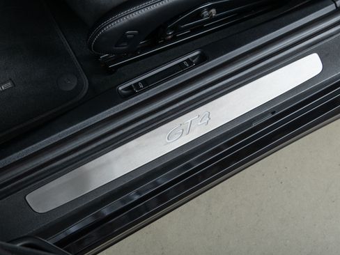 Used 2016 Porsche Cayman GT4 image 62