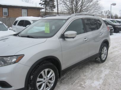 Used 2015 Nissan Rogue SV