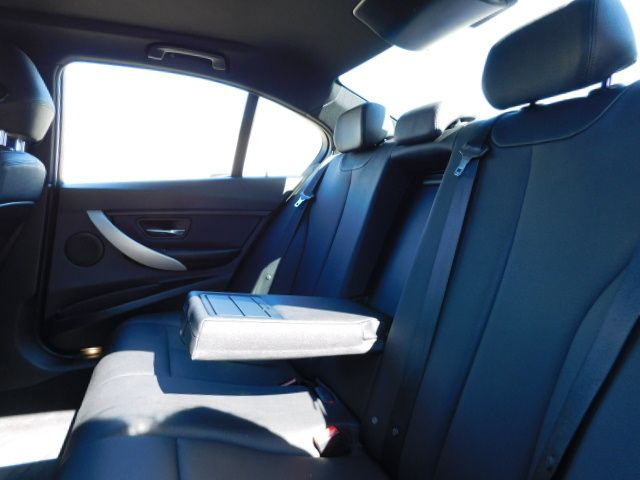 Used 2016 BMW 320i Sedan RWD image 19