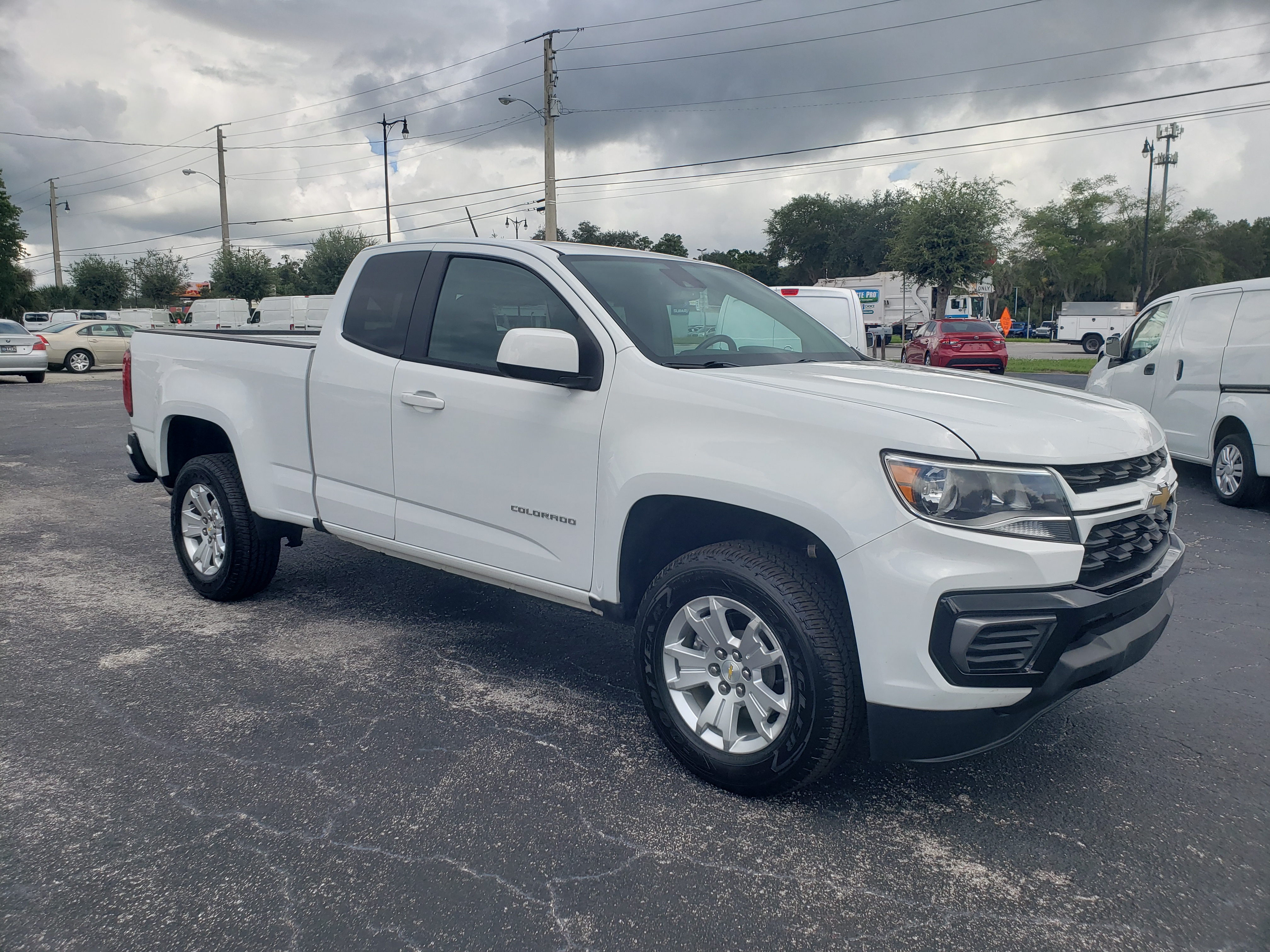 Used 2022 Chevrolet Colorado 2WD Extended Cab LT image 7