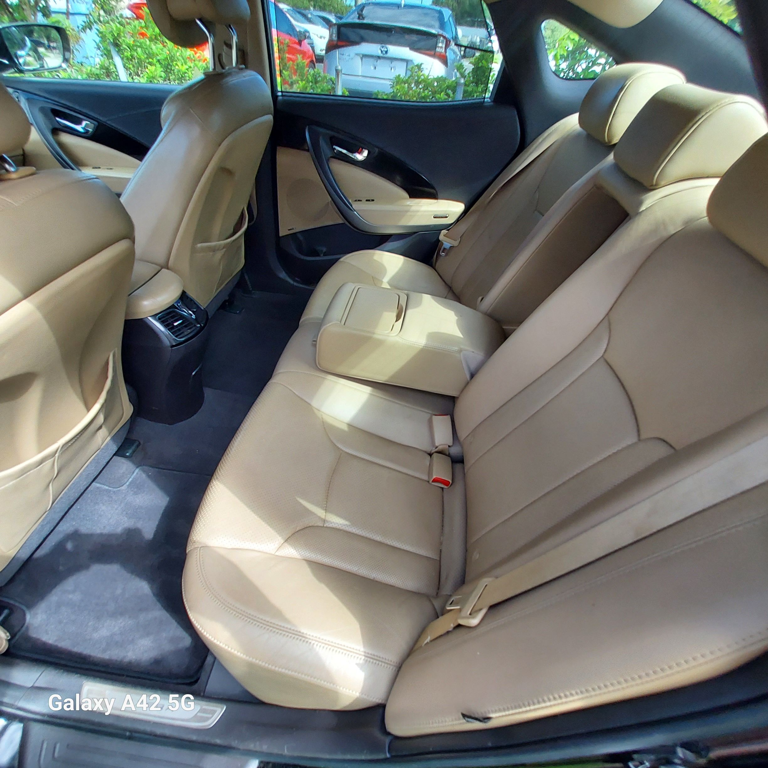 Used 2013 Hyundai Azera UNAVAIL FWD image 7