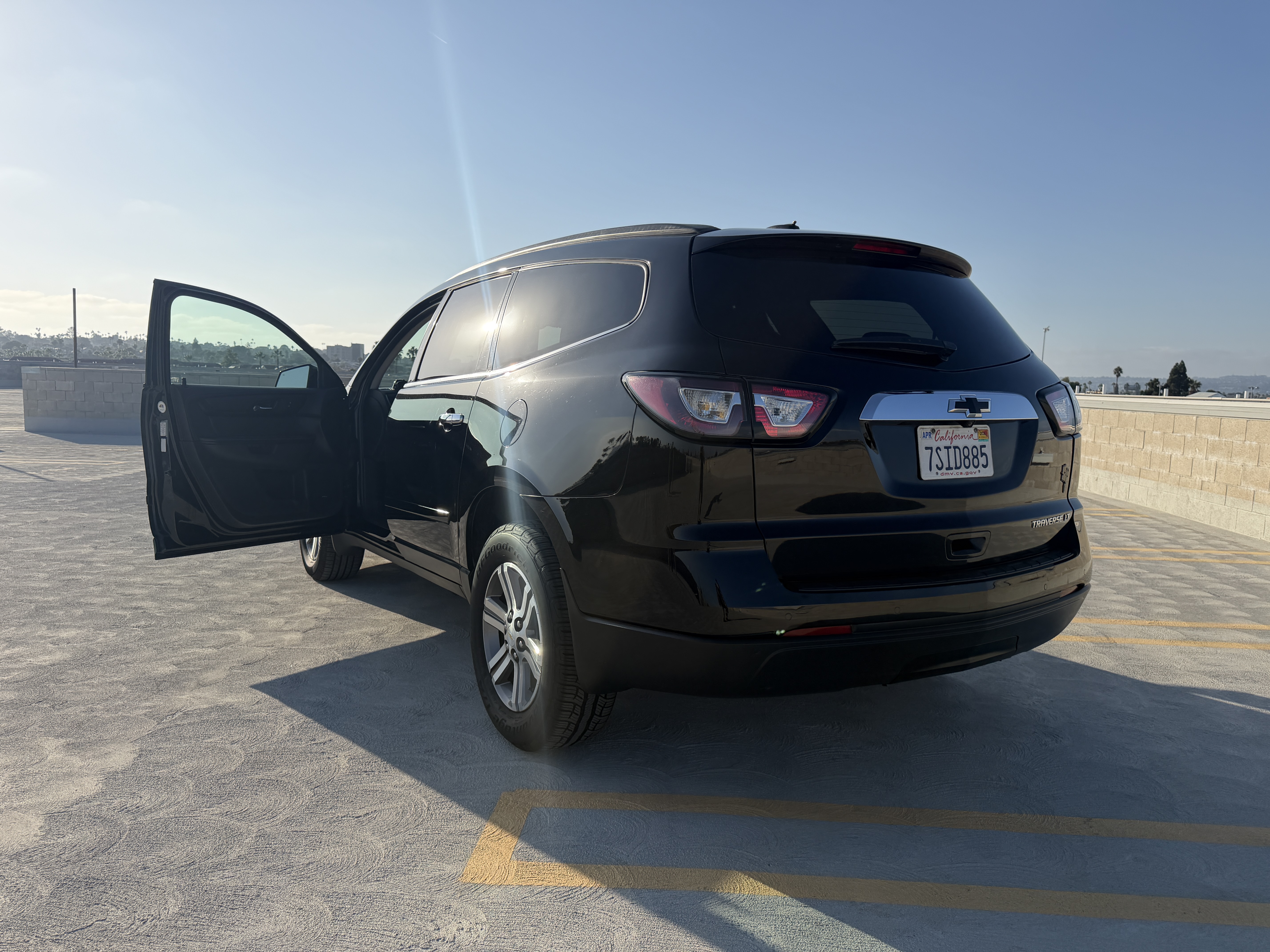 Used 2016 Chevrolet Traverse FWD LT w/ 2LT image 10