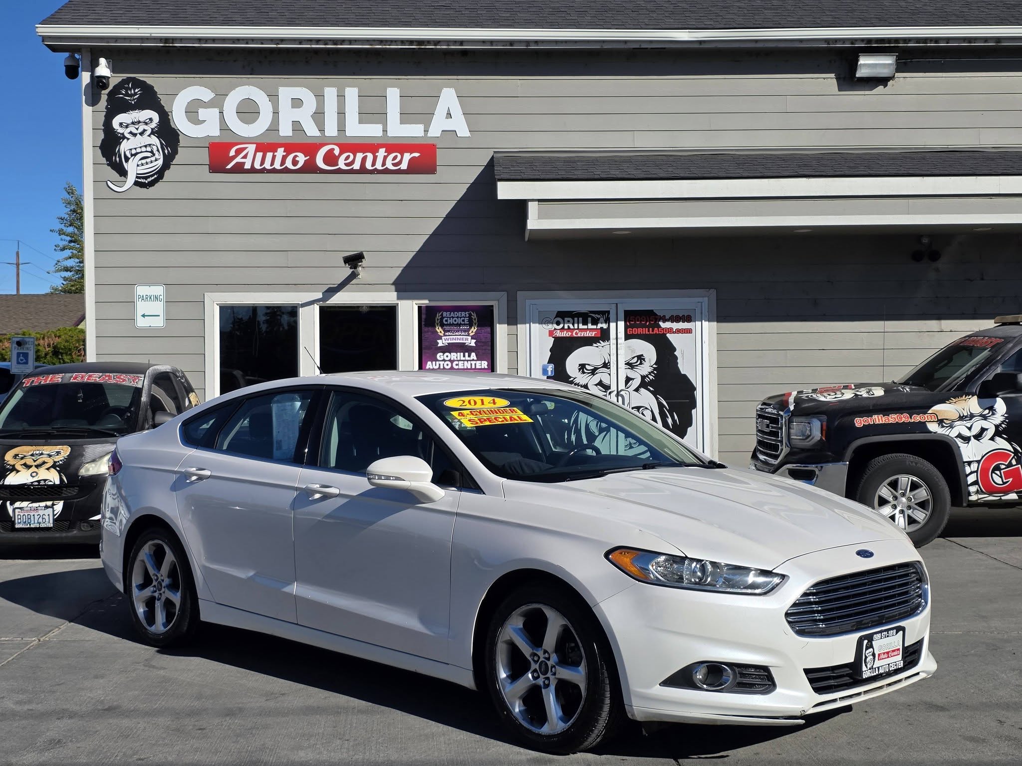 Used 2014 Ford Fusion SE FWD image 1