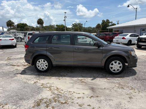 Used 2015 Dodge Journey FWD image 3