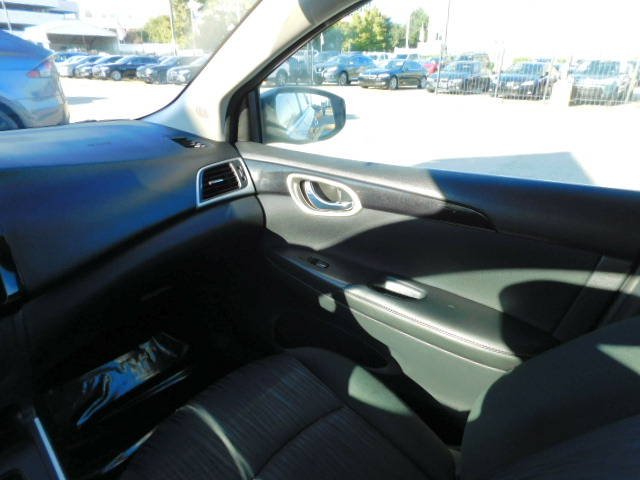 Used 2019 Nissan Sentra SV FWD image 20