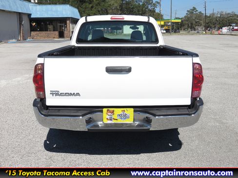 Used 2015 Toyota Tacoma image 6