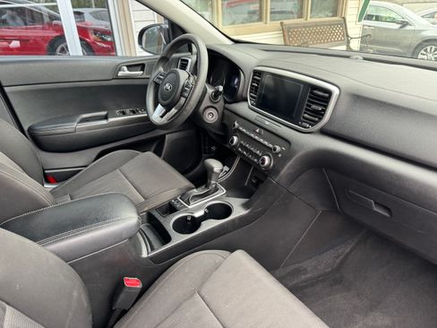 Used 2020 Kia Sportage AWD LX image 13