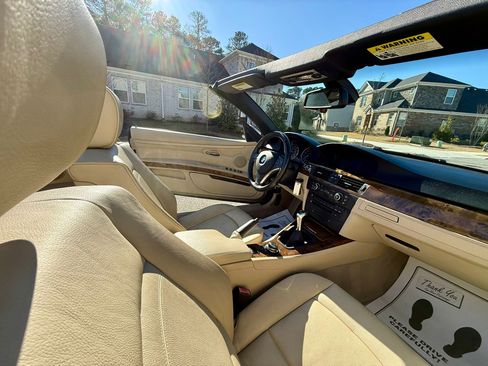 Used 2007 BMW 328i image 8