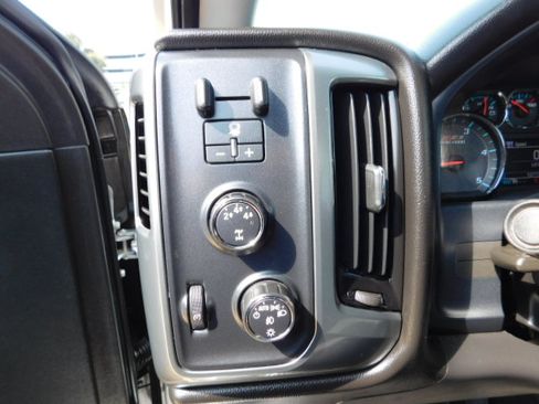 Used 2016 Chevrolet Silverado 2500 LT image 10