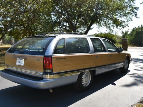 Used 1994 Buick Roadmaster Estate image 9