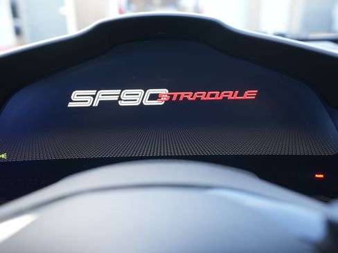 Used 2021 Ferrari SF90 Stradale image 13
