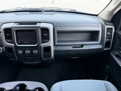 Used 2014 RAM 1500 ST RWD image 98
