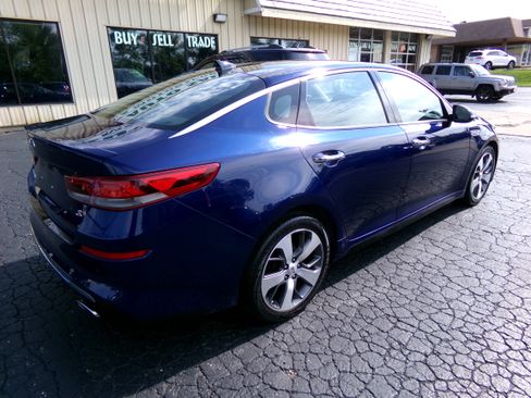 Used 2019 Kia Optima S Sedan 4D FWD image 5