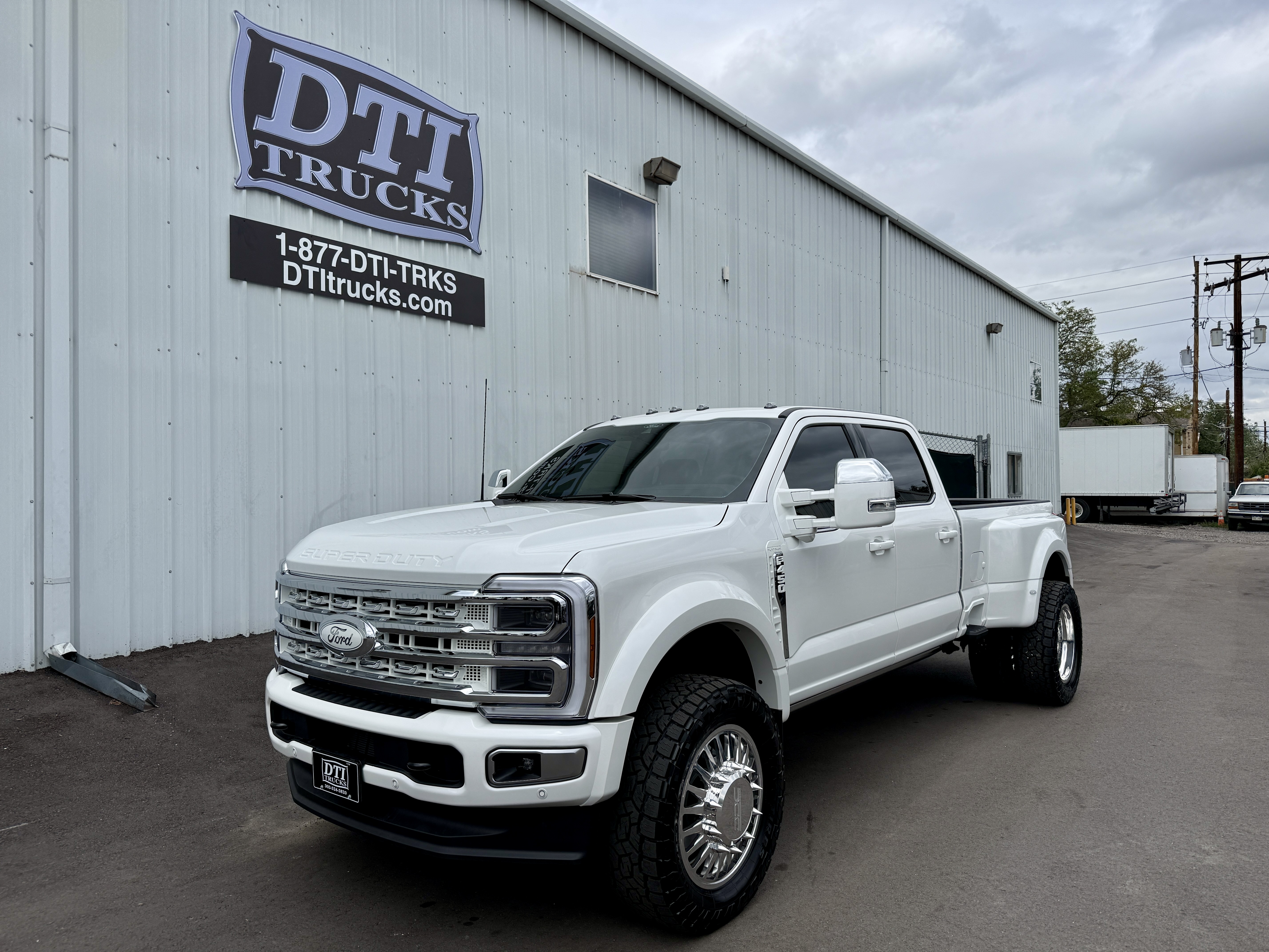 Used 2026 Ford F450 4x4 Crew Cab Super Duty image 32