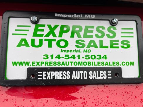 Used 2015 Dodge Grand Caravan SE image 19