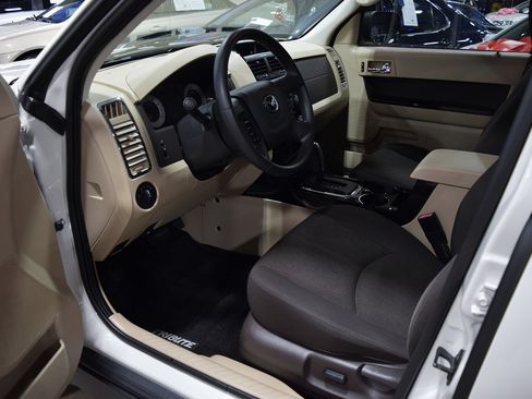 Used 2009 MAZDA Tribute Touring FWD image 15