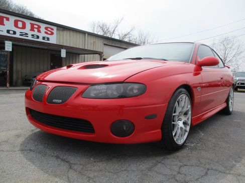 Used 2006 Pontiac GTO image 10