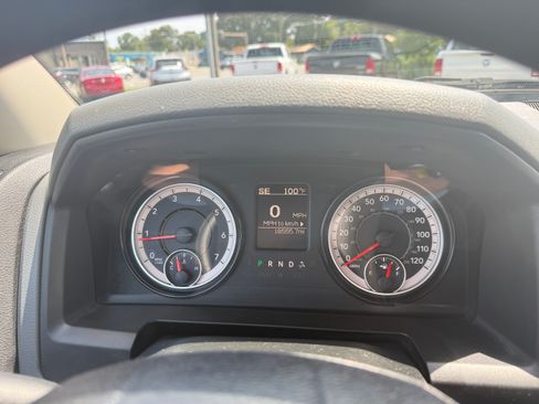Used 2017 RAM 1500 2WD Regular Cab Tradesman image 10